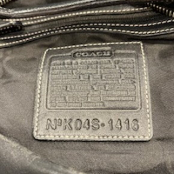 Authentic - Vintage - Coach Large Leather Hobo - Picture 2 of 15